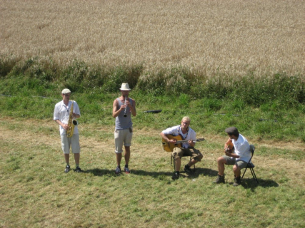 bula-buhlenberg-09-056_20100719_2043283300