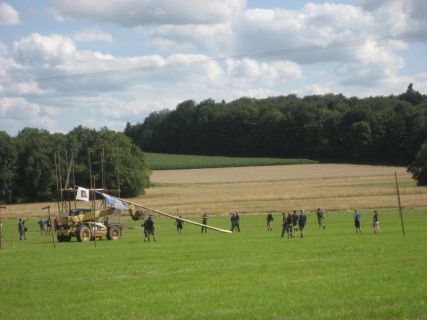 bula-buhlenberg-09-aufbau-dienstag-021_20100719_2027165471