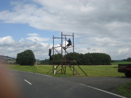bula-buhlenberg-09-aufbau-samstag-001_20100719_1373296354