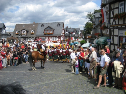spektakulum-braunfels-07-030_20100719_1315771000