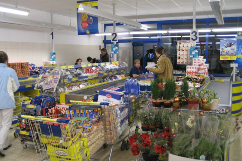 weihnachtsmarkt-07-einkauf-001_20100719_1318020132